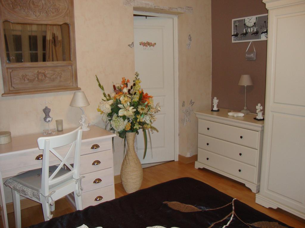 Hotel Le Refuge Des Anges Presles-et-Thierny Pokoj fotografie