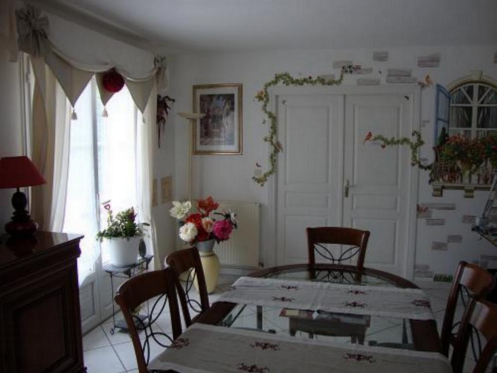 Hotel Le Refuge Des Anges Presles-et-Thierny Pokoj fotografie